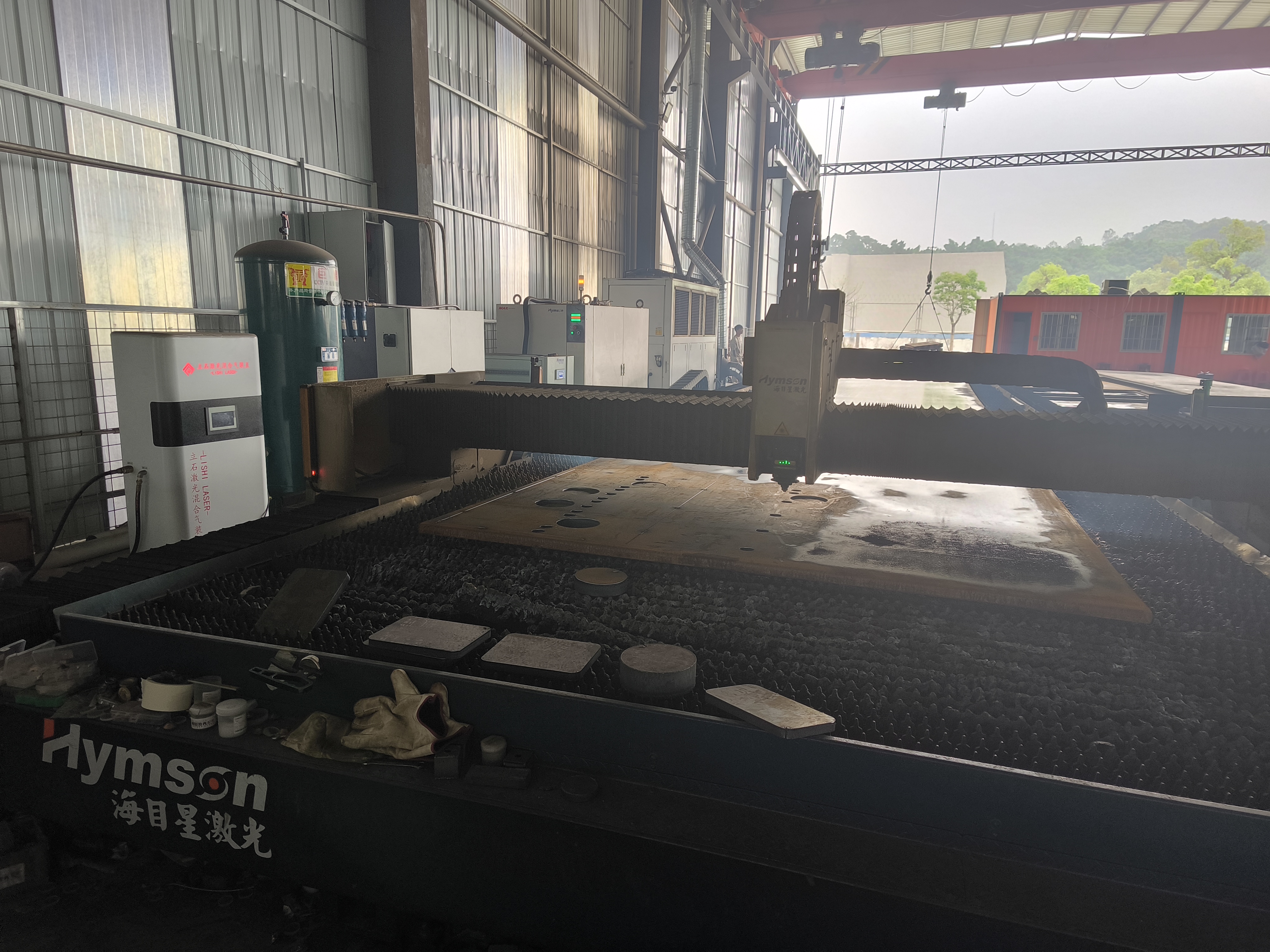 60kW laser cutting factory with mixed gas device — ultra-high-power laser installation
